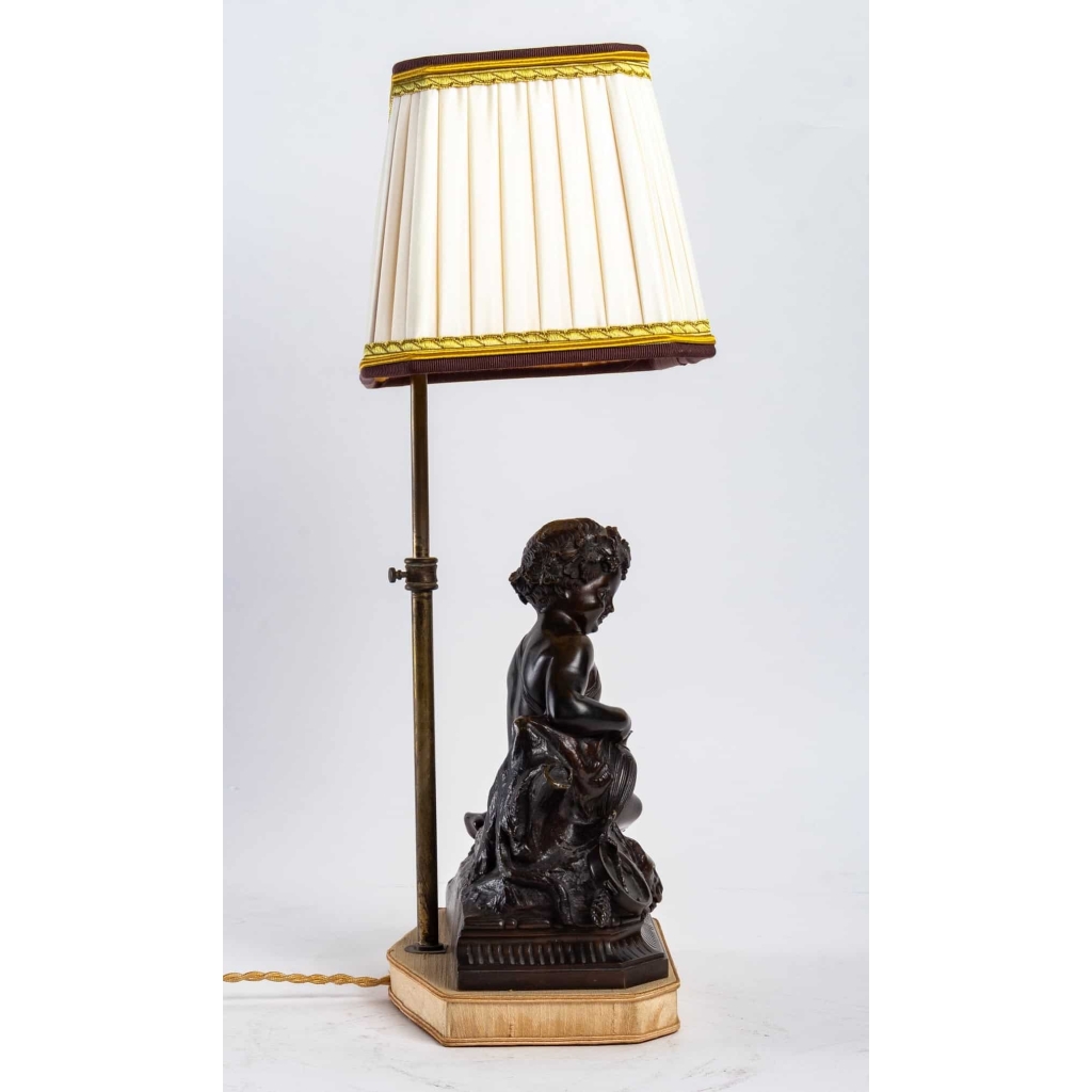 Bronze à patine brune du XIXème siècle, monté en lampe, époque Napoléon III