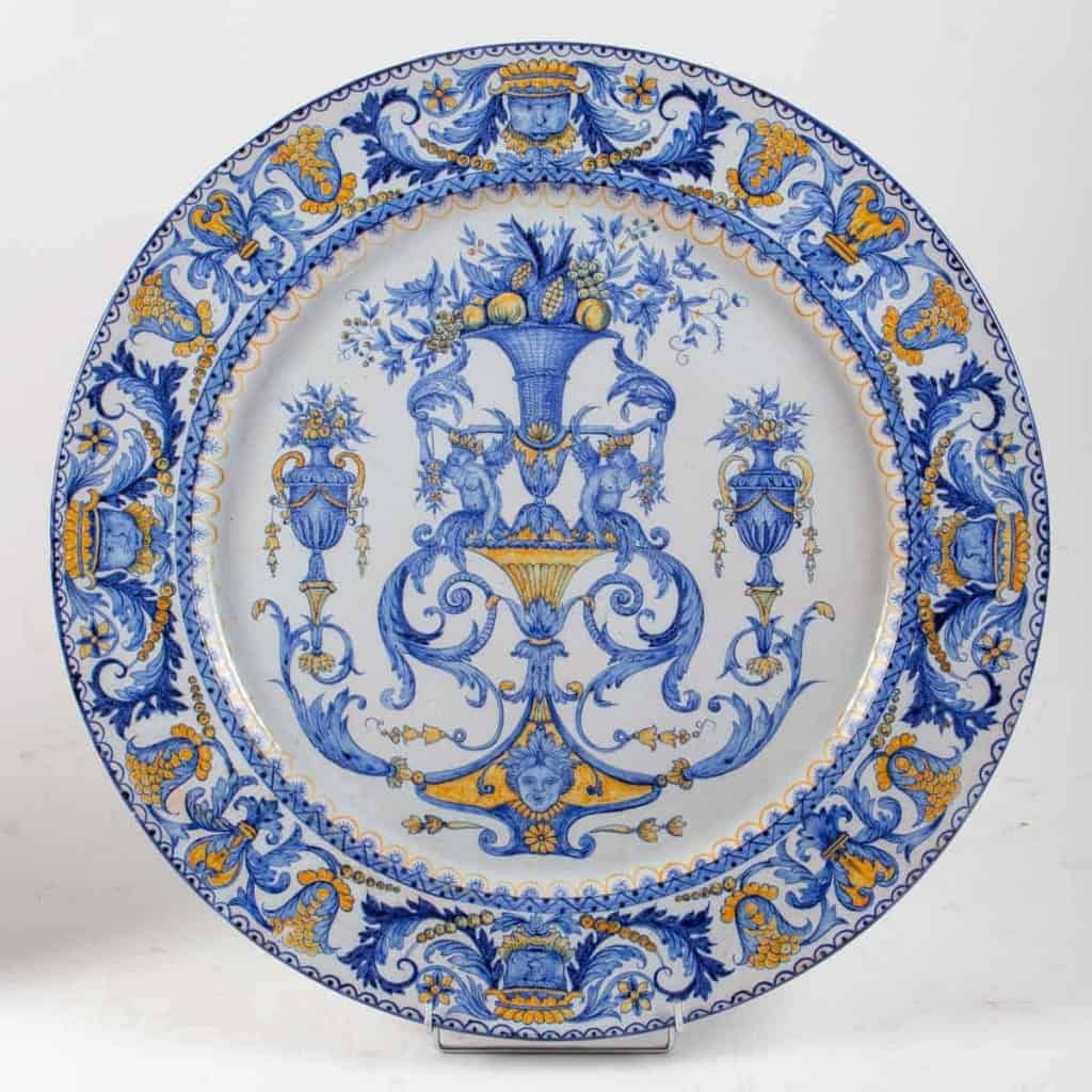 Paire de plats décoratifs, XVIIIème siècle | Biron Paire de plats décoratifs, XVIIIème siècle