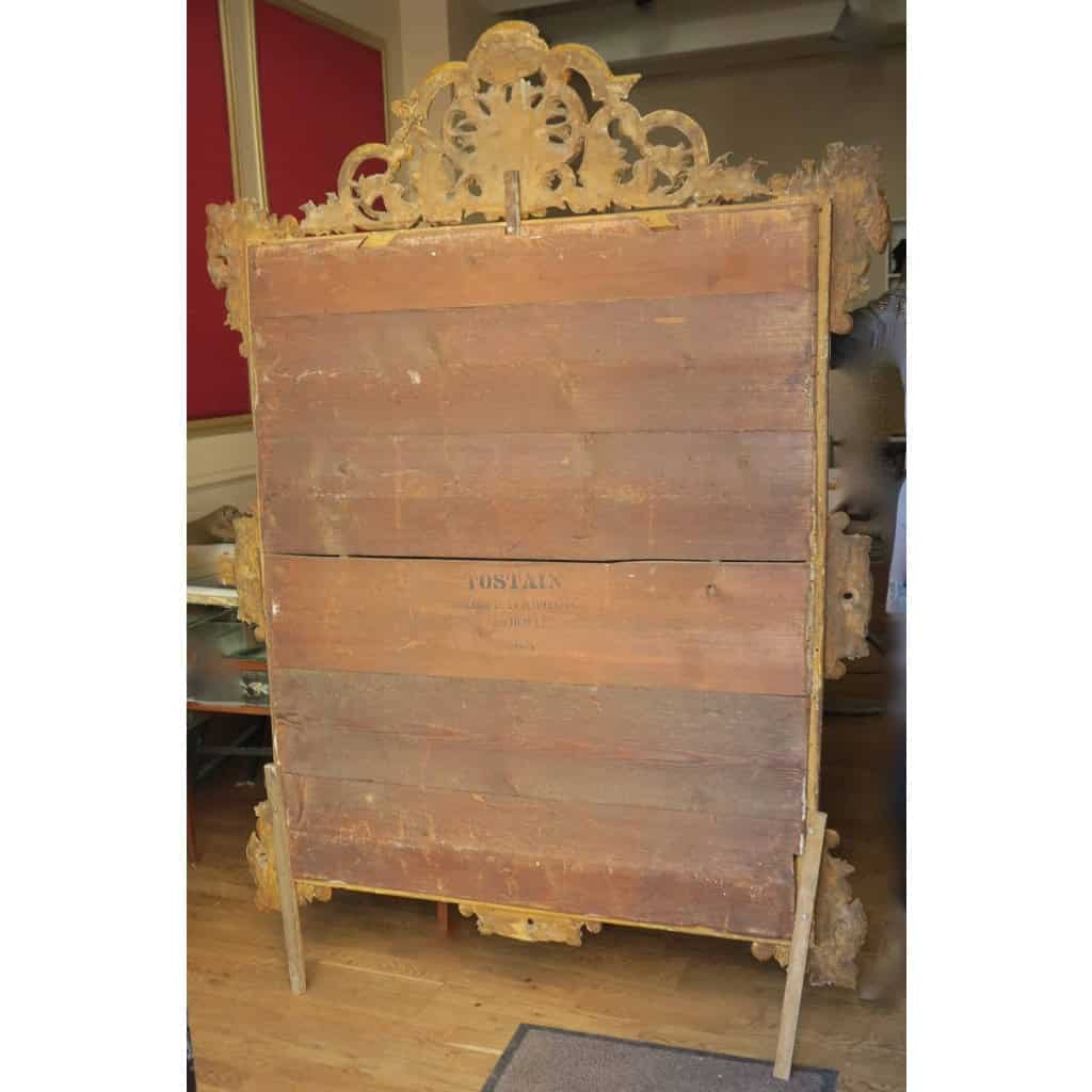 1880′ Miroir à Fronton style Louis XIV à Parecloses Doré à l’Or 169 x127 cm | Biron 1880′ Miroir à Fronton style Louis XIV à Parecloses Doré à l’Or 169 x127 cm