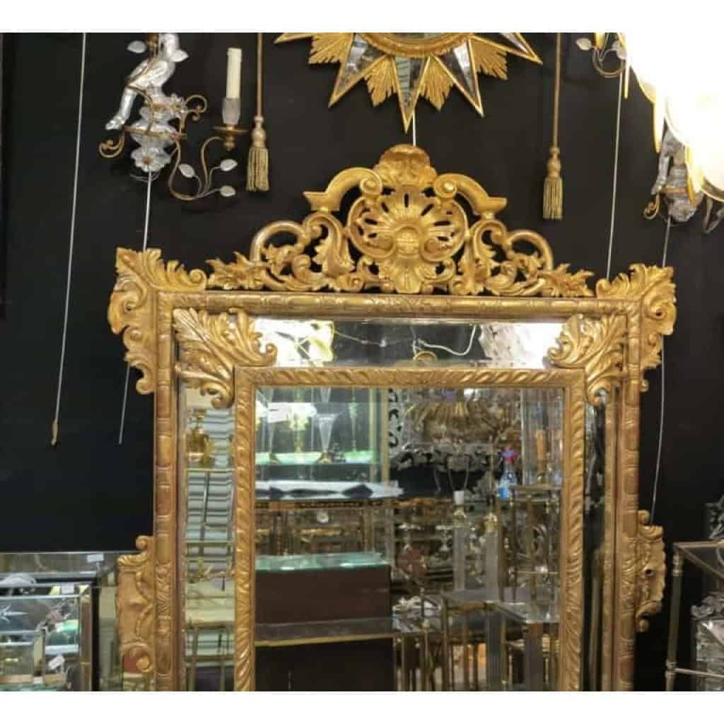 1880′ Miroir à Fronton style Louis XIV à Parecloses Doré à l’Or 169 x127 cm | Biron 1880′ Miroir à Fronton style Louis XIV à Parecloses Doré à l’Or 169 x127 cm