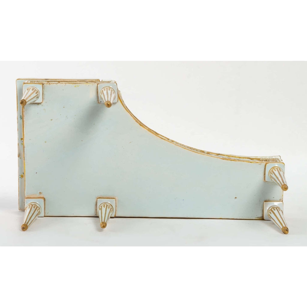 Piano en porcelaine, XIXème siècle | Biron Piano en porcelaine, XIXème siècle
