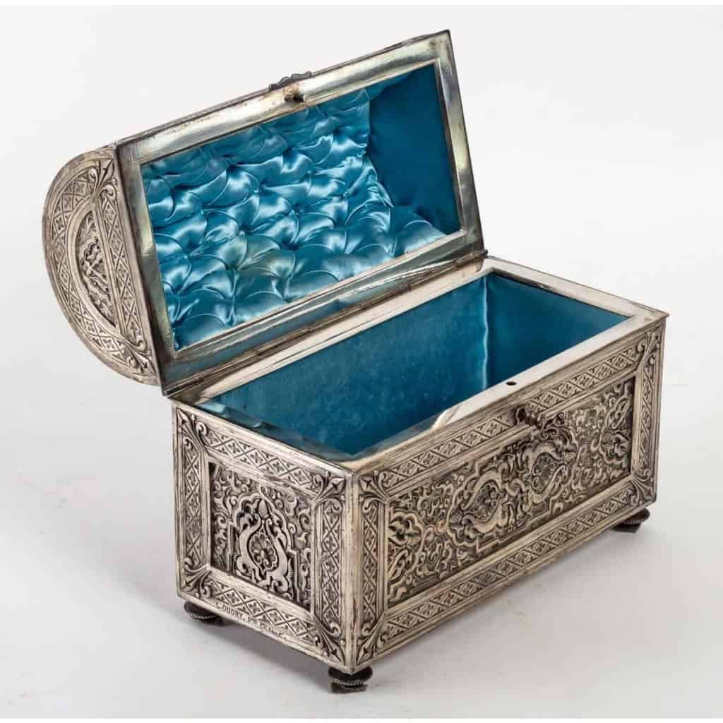 Coffret en bronze argenté, XIXème siècle | Biron Coffret en bronze argenté, XIXème siècle