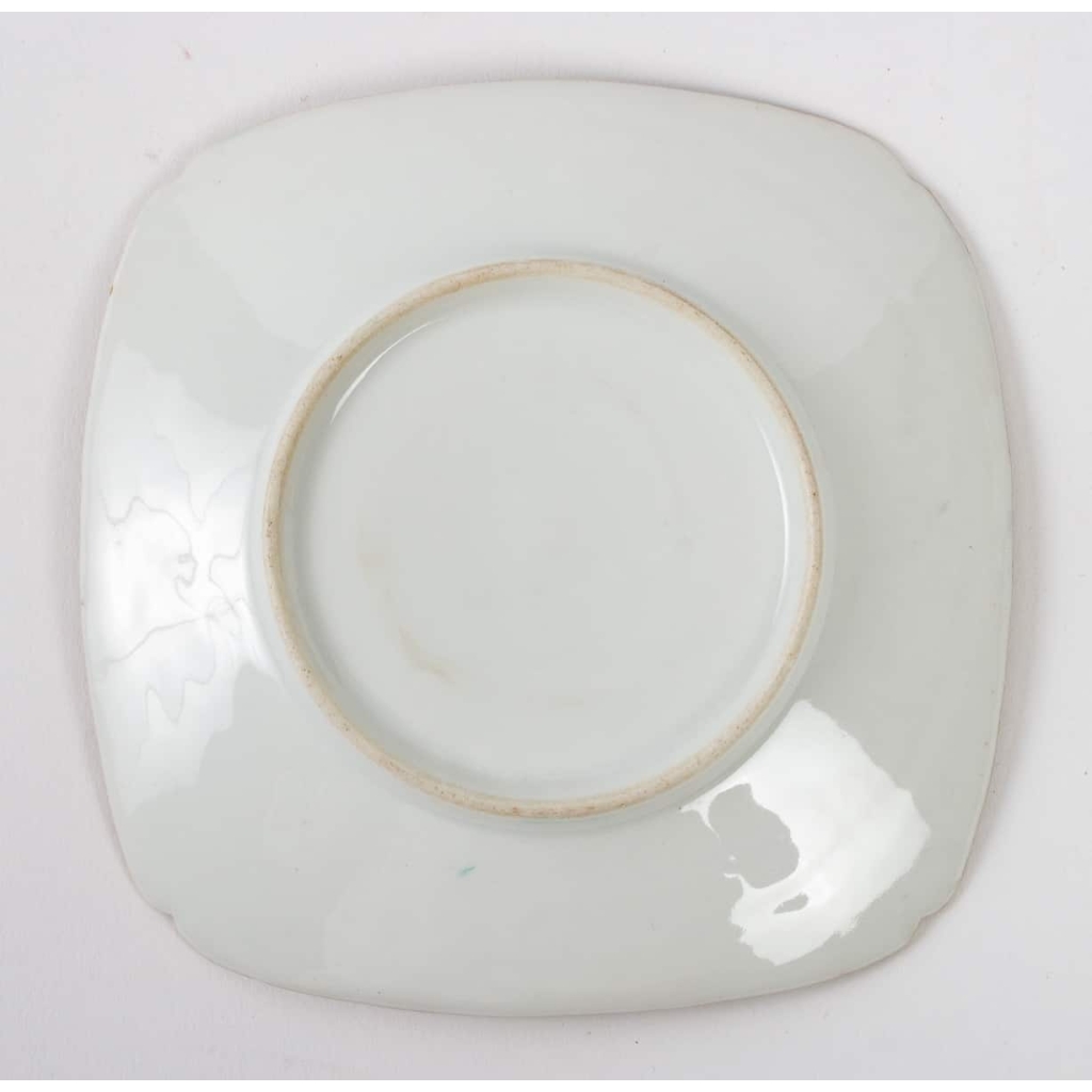 12 tasses au coffret Limoges, 1880