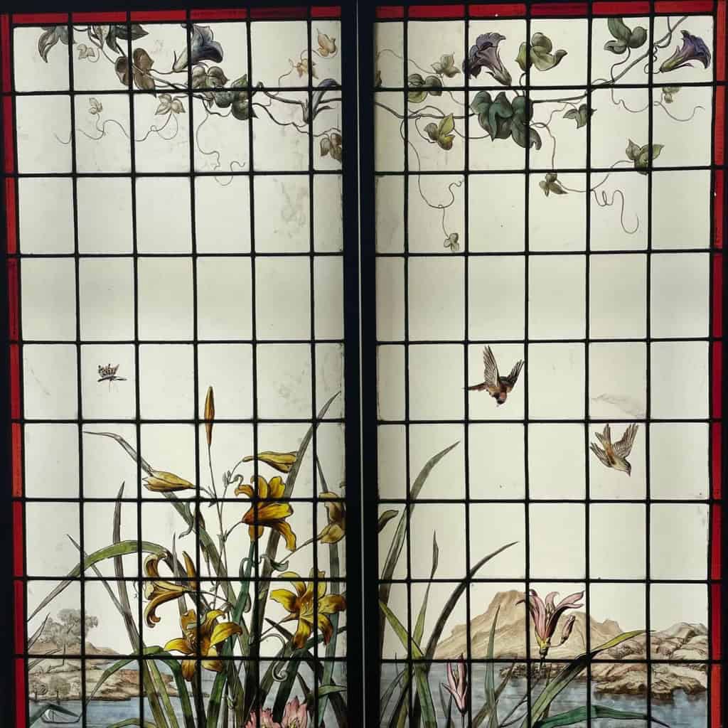Paire de vitraux aux Iris jaunes | Biron Paire de vitraux aux Iris jaunes