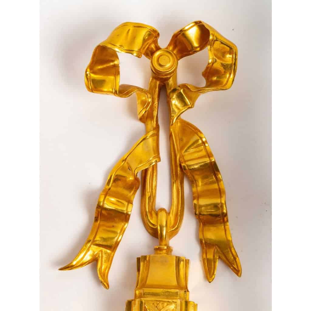 Paire d’appliques de style Louis XVI. | Biron Paire d'appliques de style Louis XVI.