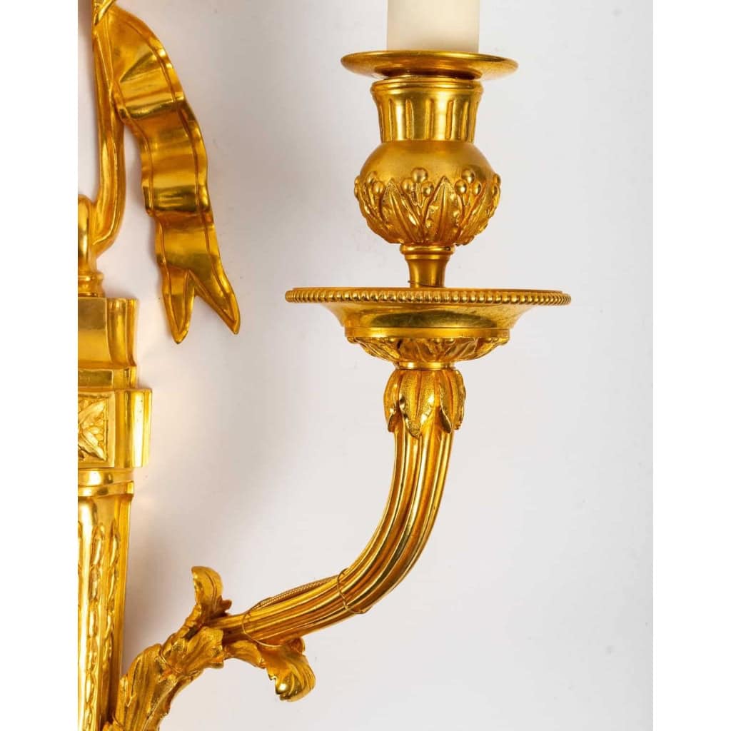 Paire d’appliques de style Louis XVI. | Biron Paire d'appliques de style Louis XVI.