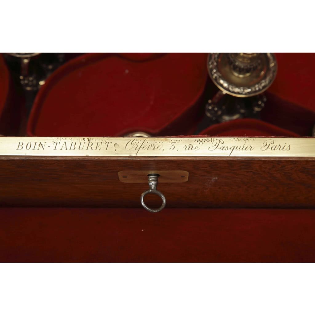 Orfèvre BOIN TABURET – Garniture de table en argent massif vermeil XIXe vers 1860 | Biron Orfèvre BOIN TABURET – Garniture de table en argent massif vermeil XIXe vers 1860