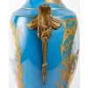 Une paire de vases en porcelaine de style sèvres, fin XIXème siècle | Biron Une paire de vases en porcelaine de style sèvres, fin XIXème siècle