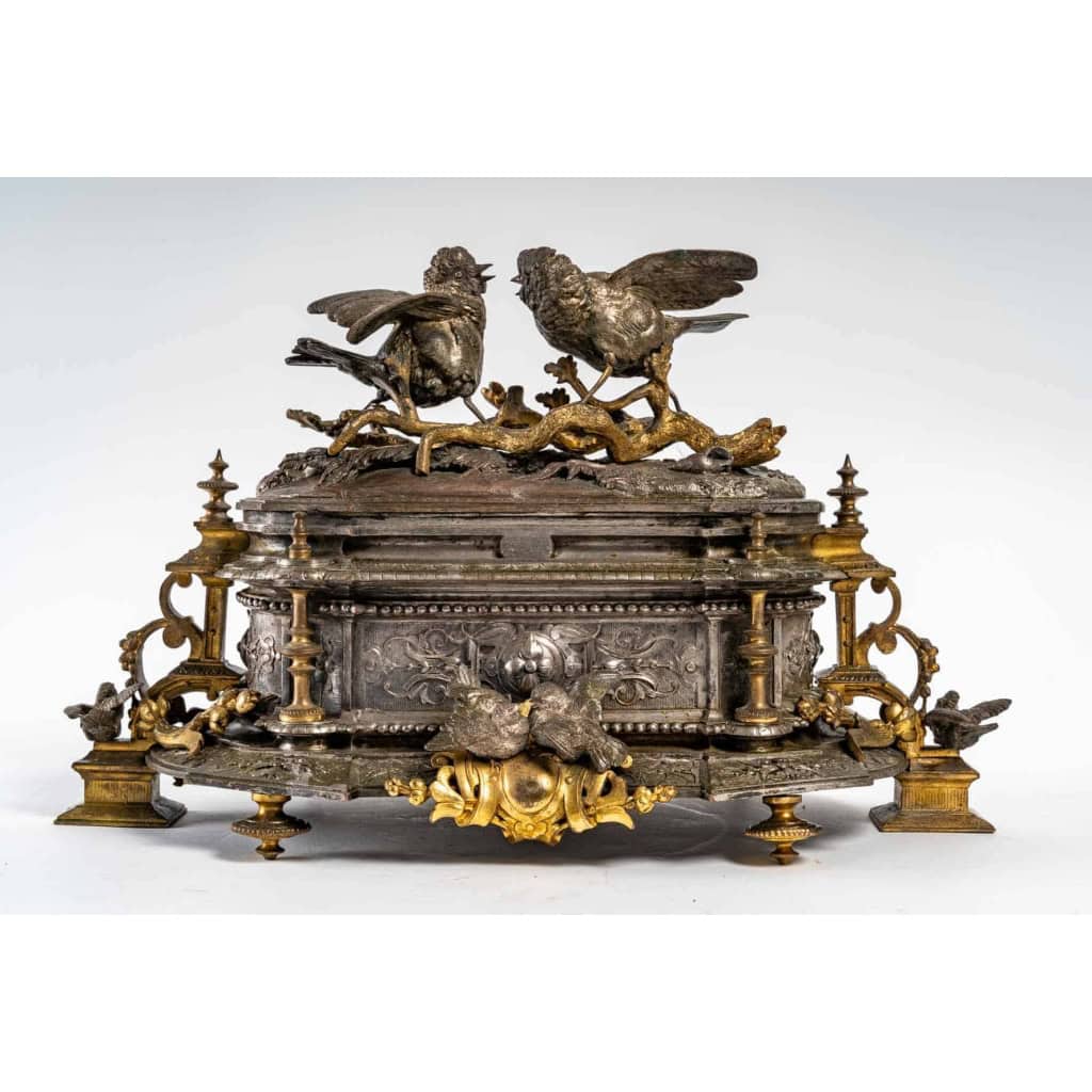 Garniture de cheminée signé J. Moignez , XIXème | Biron Garniture de cheminée signé J. Moignez , XIXème