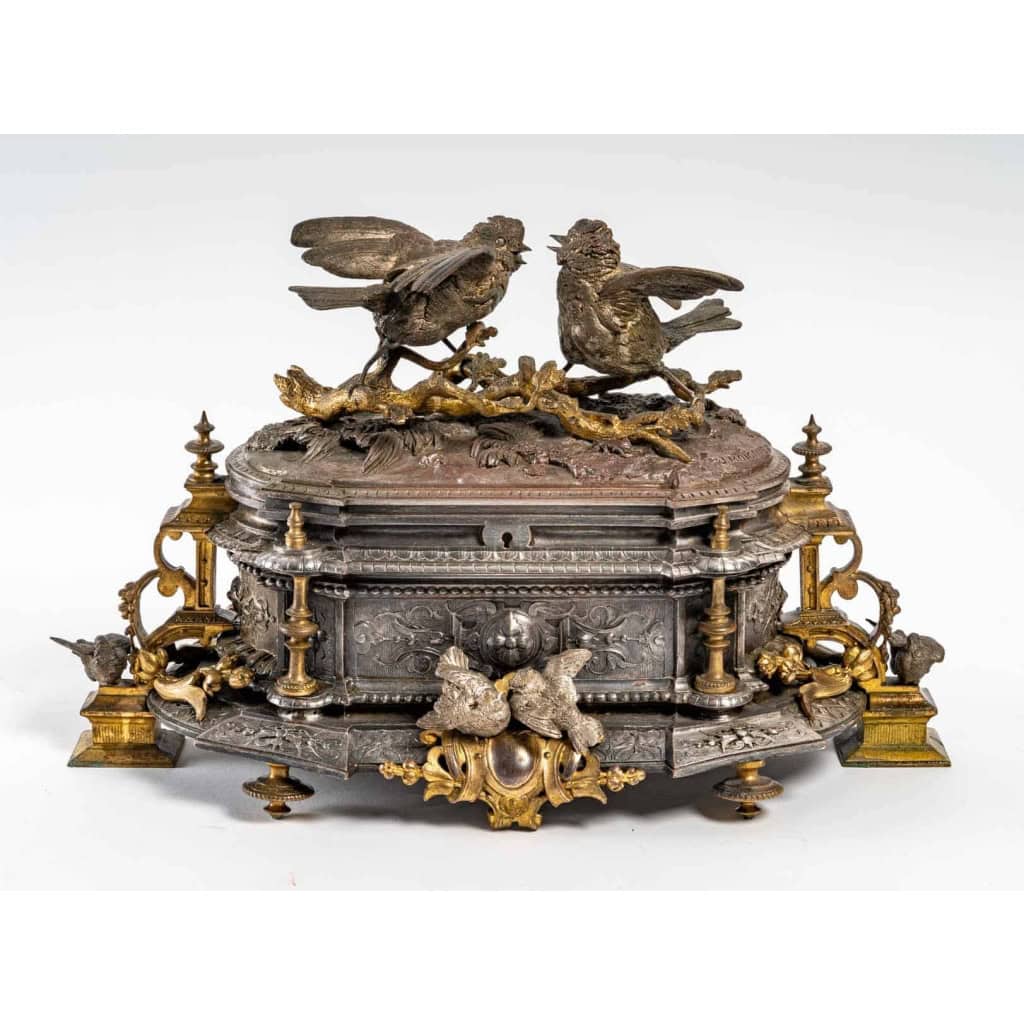 Garniture de cheminée signé J. Moignez , XIXème | Biron Garniture de cheminée signé J. Moignez , XIXème