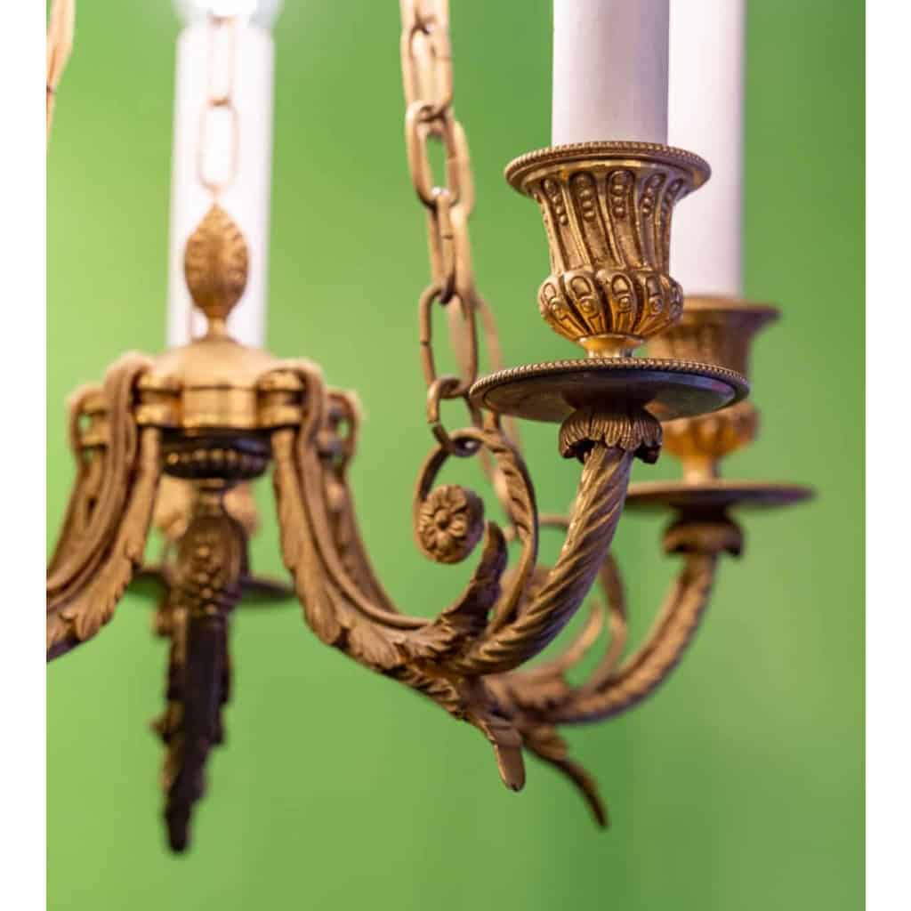 Petit lustre en bronze, style Louis XVI | Biron Petit lustre en bronze, style Louis XVI