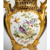 Paire de vases en porcelaine, XIXème siècle | Biron Paire de vases en porcelaine, XIXème siècle
