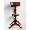 Une petite table Louis XVI, en acajou et filets d’ébène. Estampillée J.L. COSSON | Biron Une petite table Louis XVI, en acajou et filets d'ébène. Estampillée J.L. COSSON