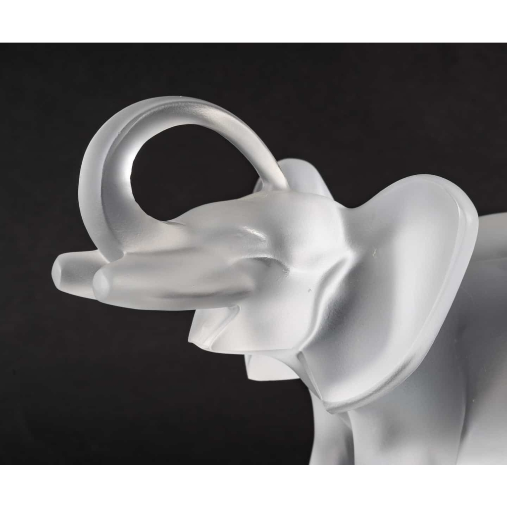 Lalique, Presse-papiers Eléphant.