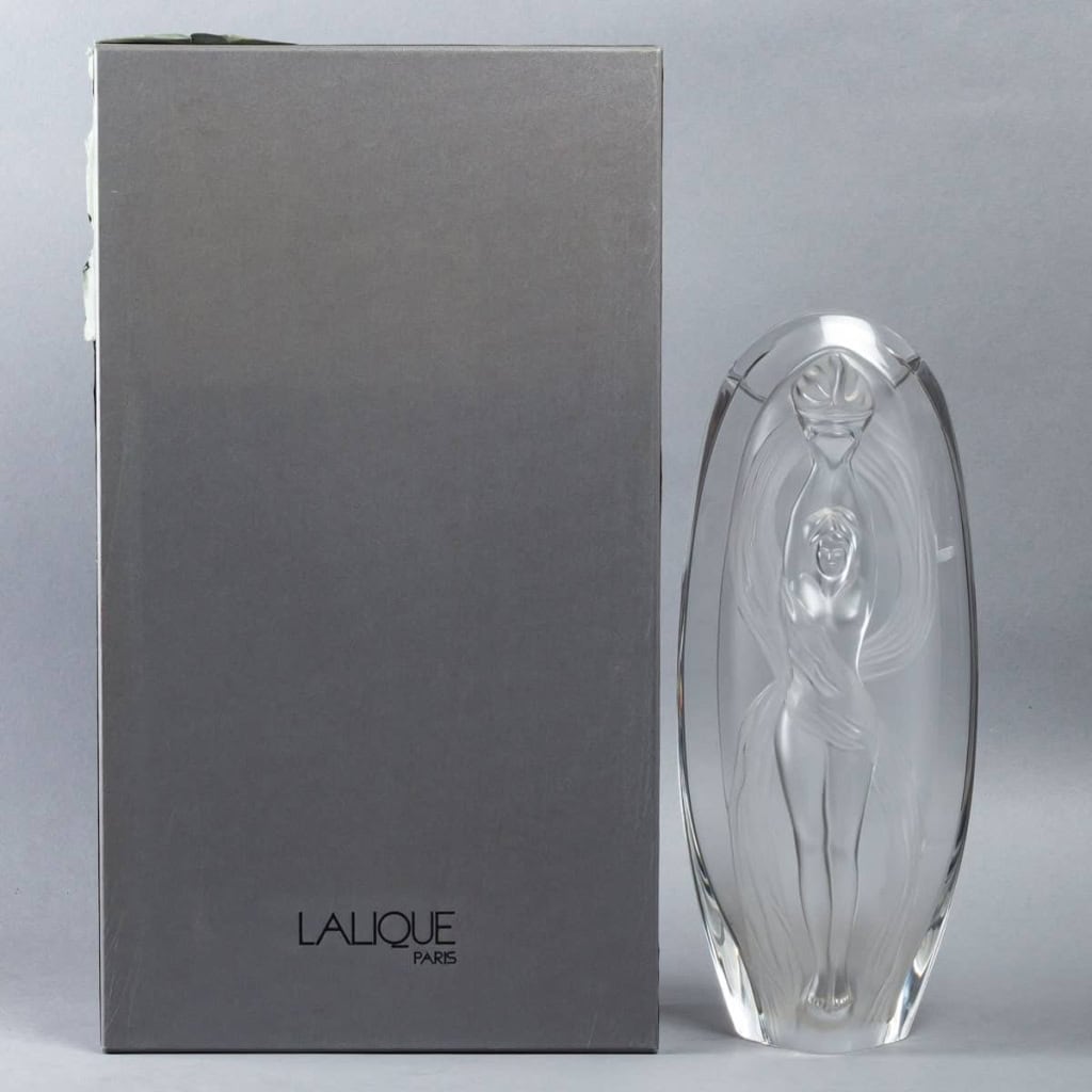 Vase « Eroica » cristal blanc de LALIQUE FRANCE | Biron |||||||||