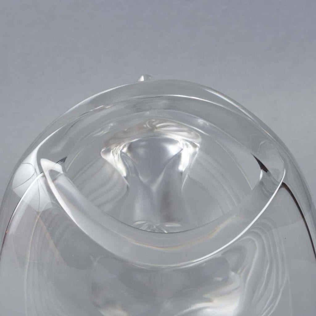 Vase « Eroica » cristal blanc de LALIQUE FRANCE | Biron Vase "Eroica" cristal blanc de LALIQUE FRANCE