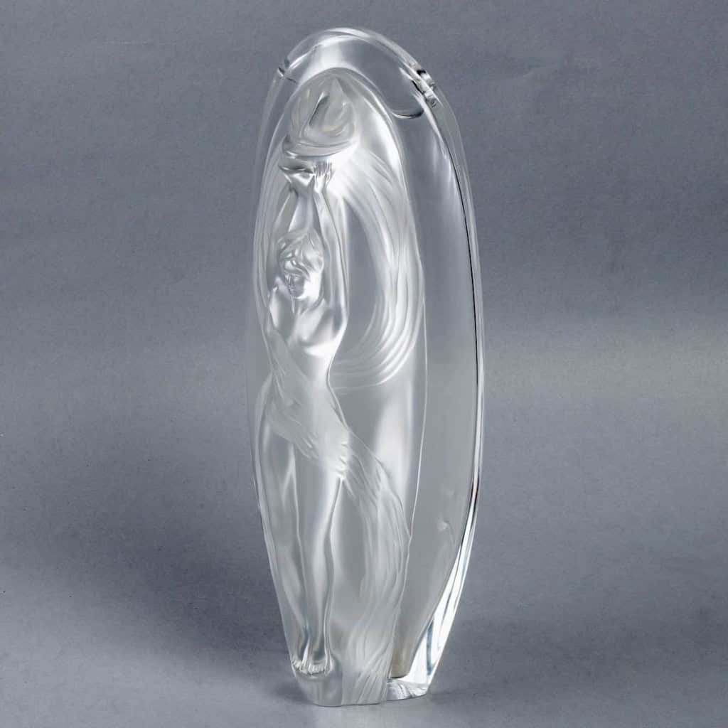 Vase « Eroica » cristal blanc de LALIQUE FRANCE | Biron Vase "Eroica" cristal blanc de LALIQUE FRANCE