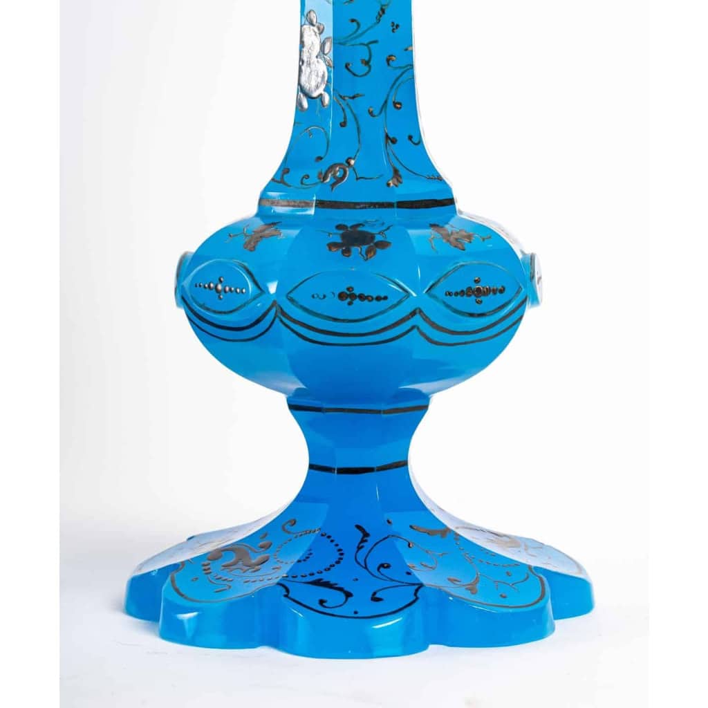 Rare groupe en opaline bleu royal émaillé en argent d’époque 1820-1840 | Biron Rare groupe en opaline bleu royal émaillé en argent d'époque 1820-1840