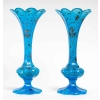 Rare groupe en opaline bleu royal émaillé en argent d’époque 1820-1840 | Biron Rare groupe en opaline bleu royal émaillé en argent d'époque 1820-1840