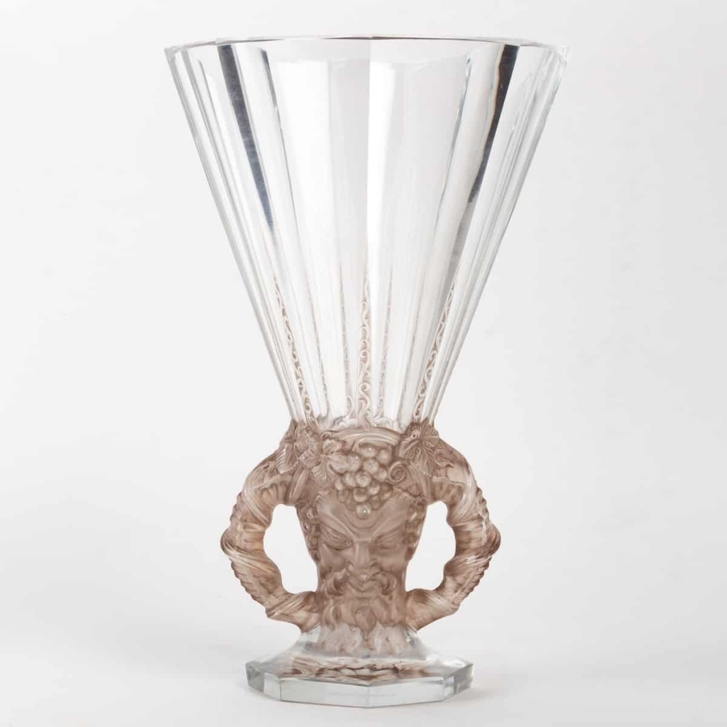 Vase « Faune » cristal blanc patiné sépia de René LALIQUE | Biron Vase "Faune" cristal blanc patiné sépia de René LALIQUE