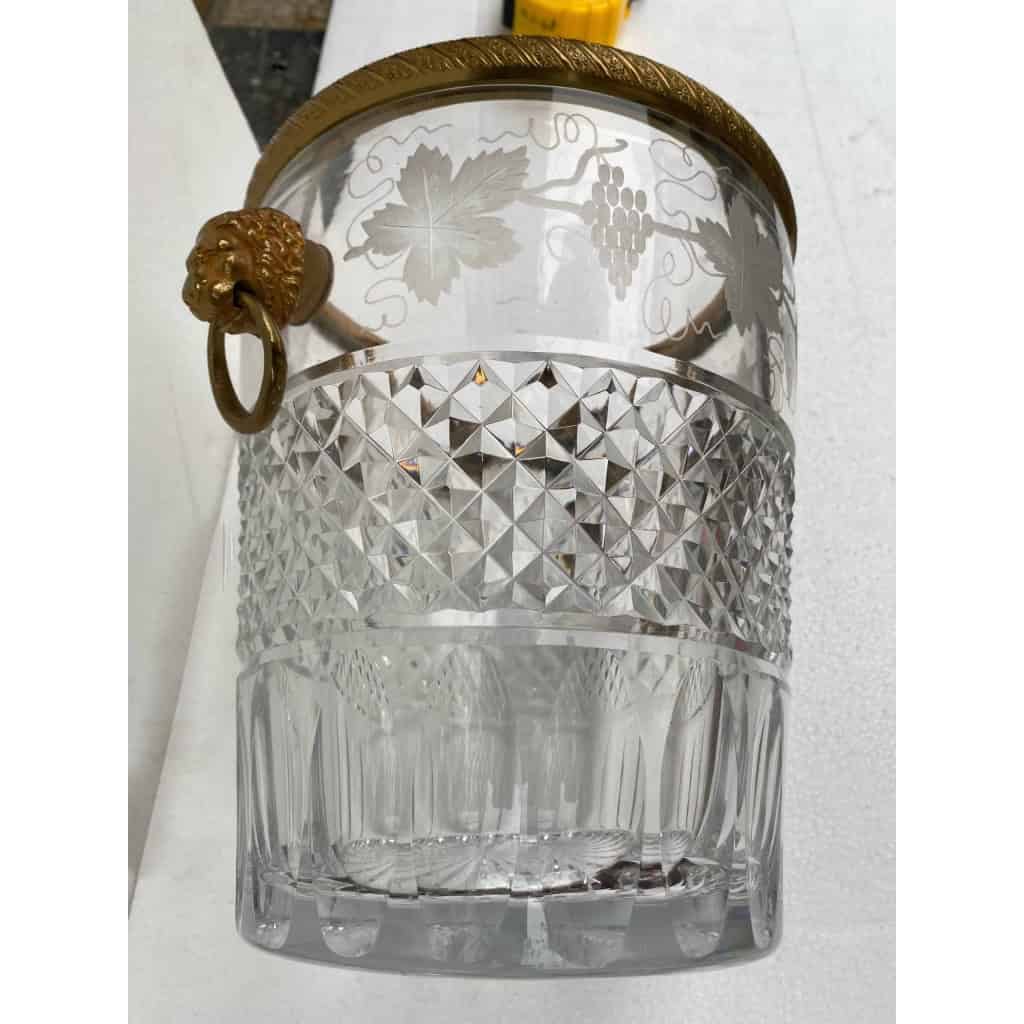 1950-70′ Seau à Champagne Cristal St Louis Gravé Aux Attributs de la Vigne et Bronze Doré Aux têtes de Lion 7