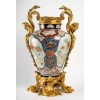 Vase imary monté de bronze doré, XIXème siècle | Biron Vase imary monté de bronze doré, XIXème siècle