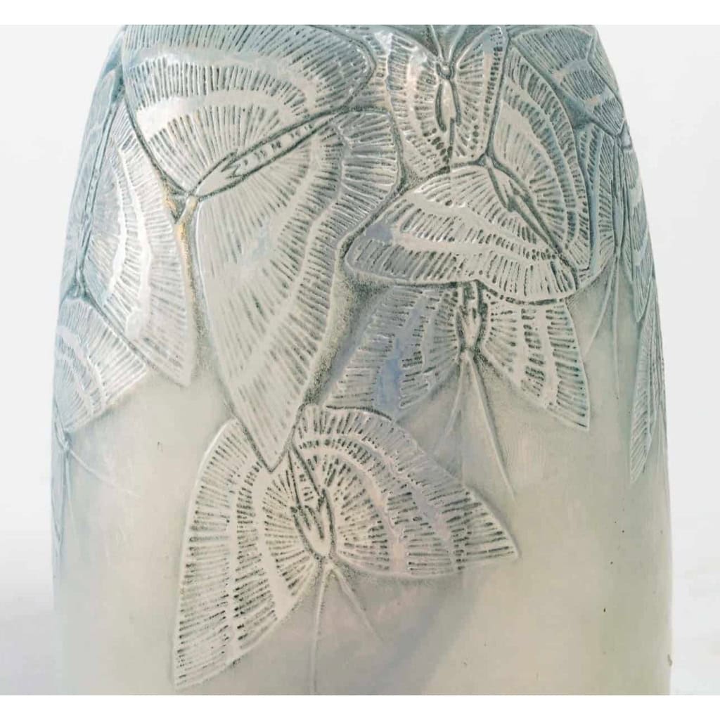 Brûle-Parfums « Papillons » verre opalescent patiné bleu de René LALIQUE | Biron Brûle-Parfums "Papillons" verre opalescent patiné bleu de René LALIQUE