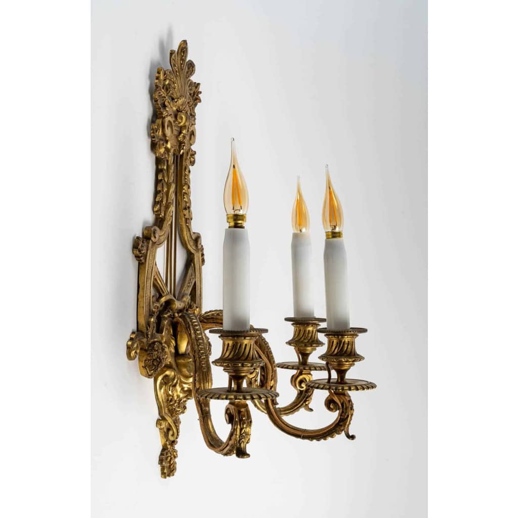Paire d’appliques Lyre en bronze doré du XIXème siècle, Napoléon III | Biron Paire d’appliques Lyre en bronze doré du XIXème siècle, Napoléon III