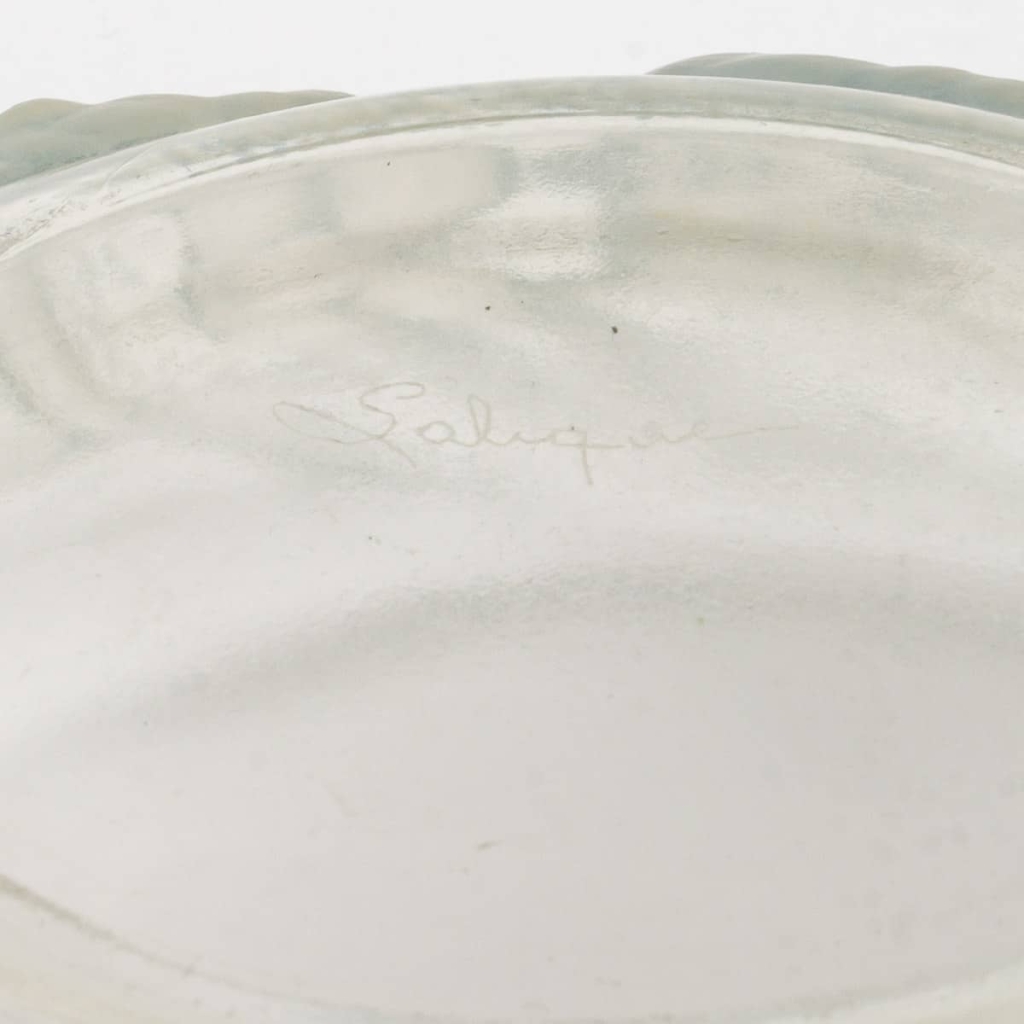 Coupe « Ondines » verre blanc patiné bleu de René LALIQUE 8