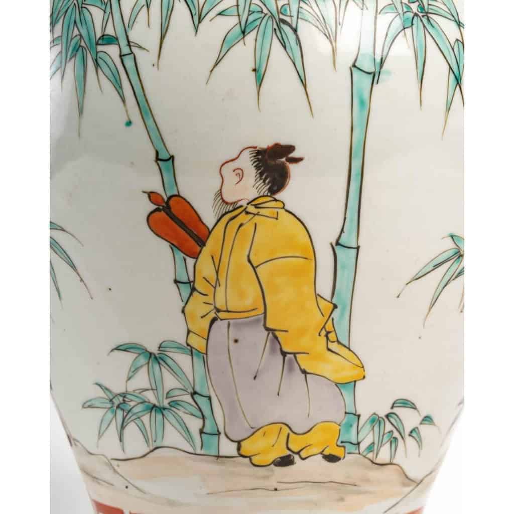 Petite potiche à décor polychrome, Japon XIXème siècle | Biron Petite potiche à décor polychrome, Japon XIXème siècle