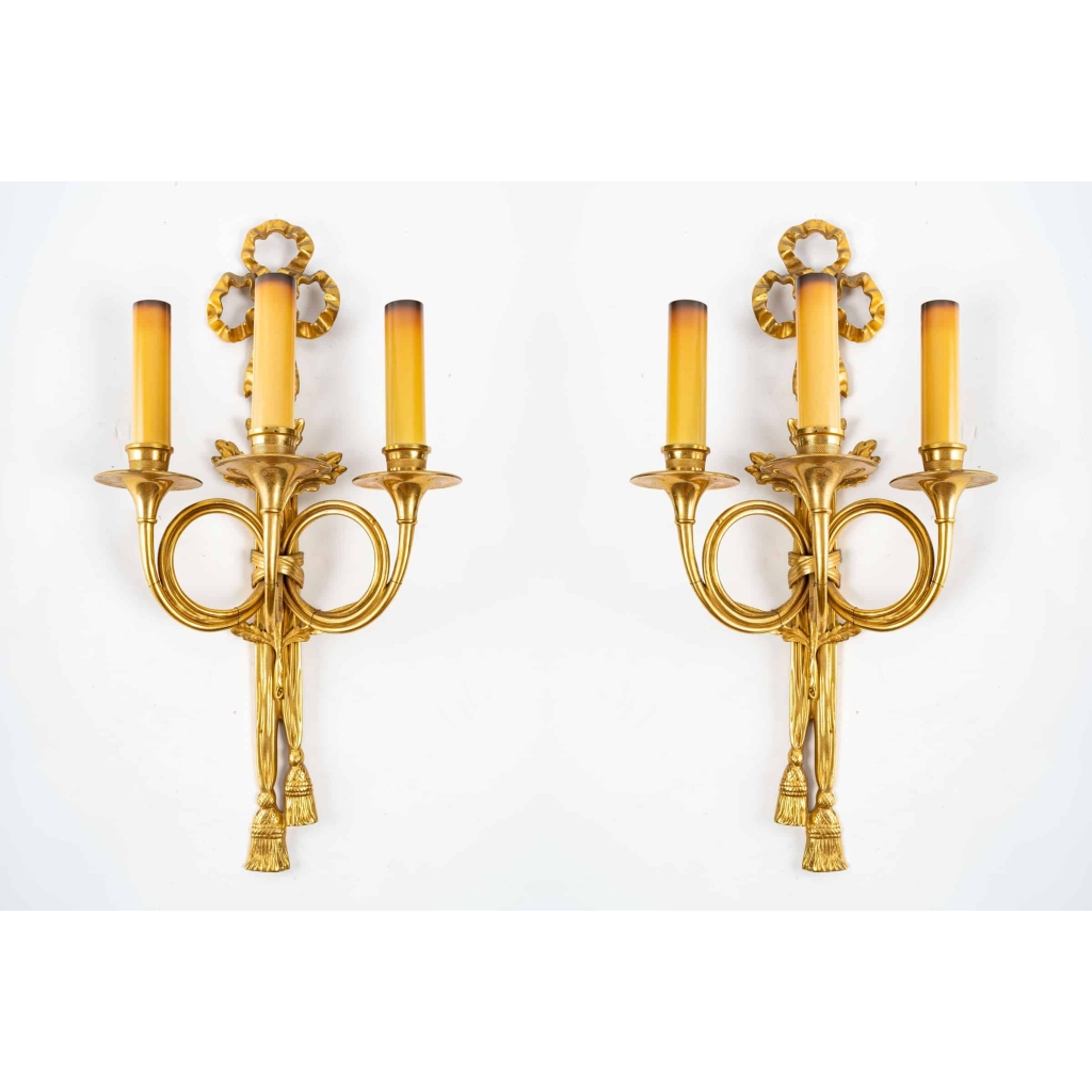 Paire d’appliques de style Louis XVI. | Biron ||||||||