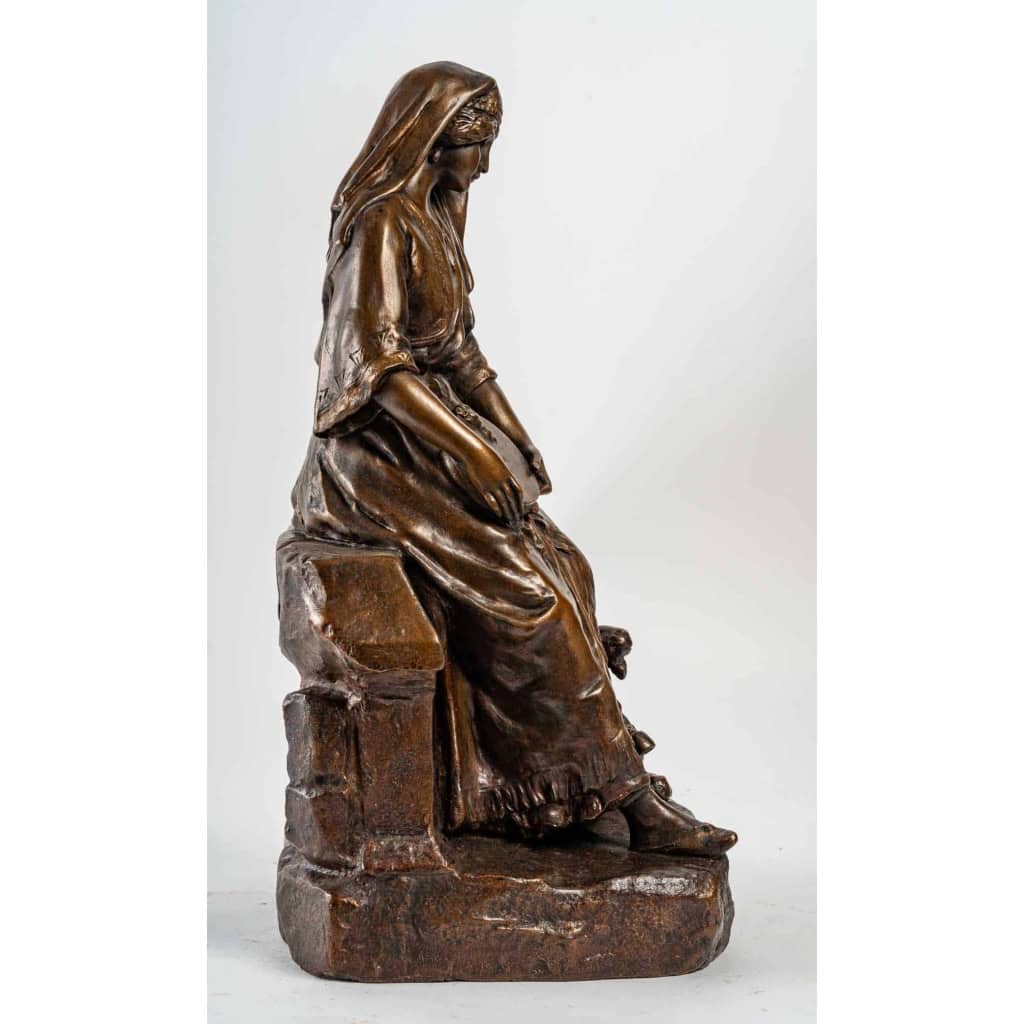 La bergère par MEDNAT, 1900 | Biron La bergère par MEDNAT, 1900