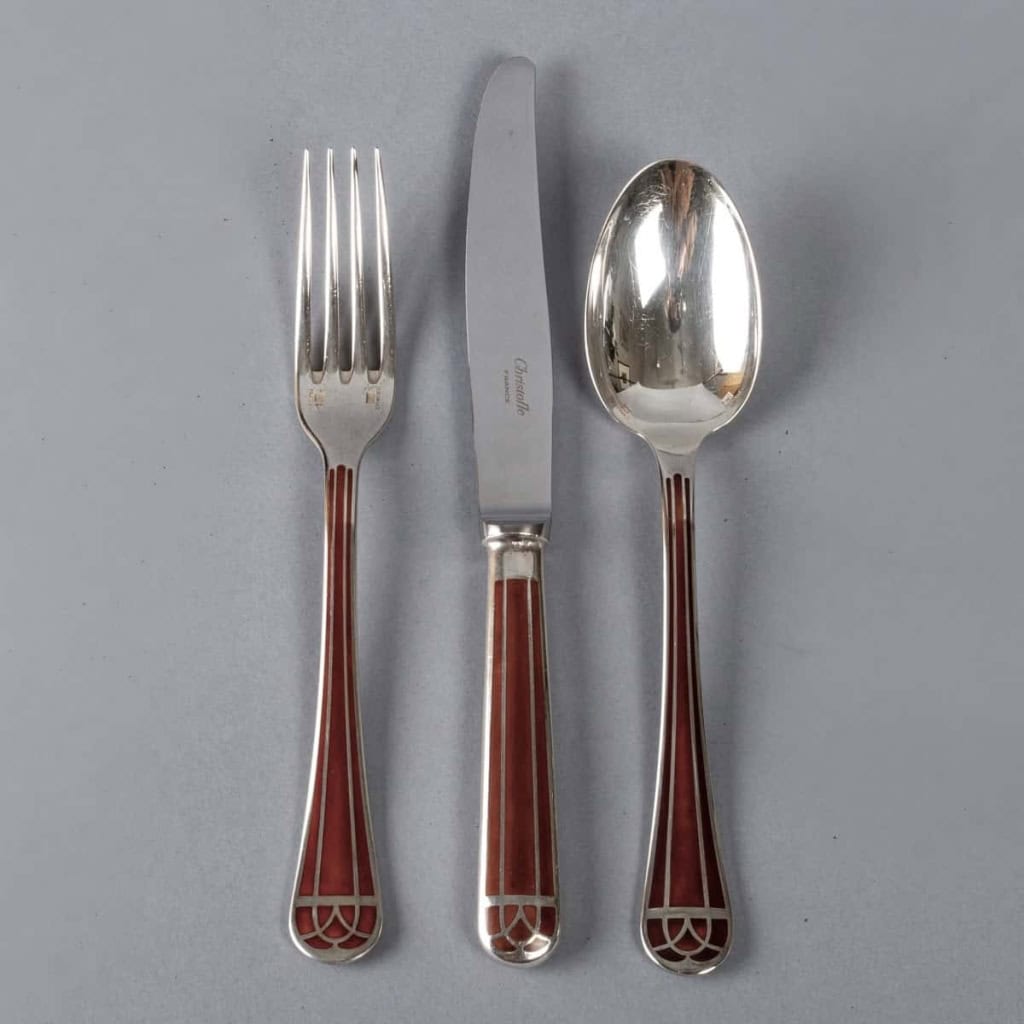 Ménagère "Talisman" métal argenté et laque de chine brune de CHRISTOFLE - 67 pièces