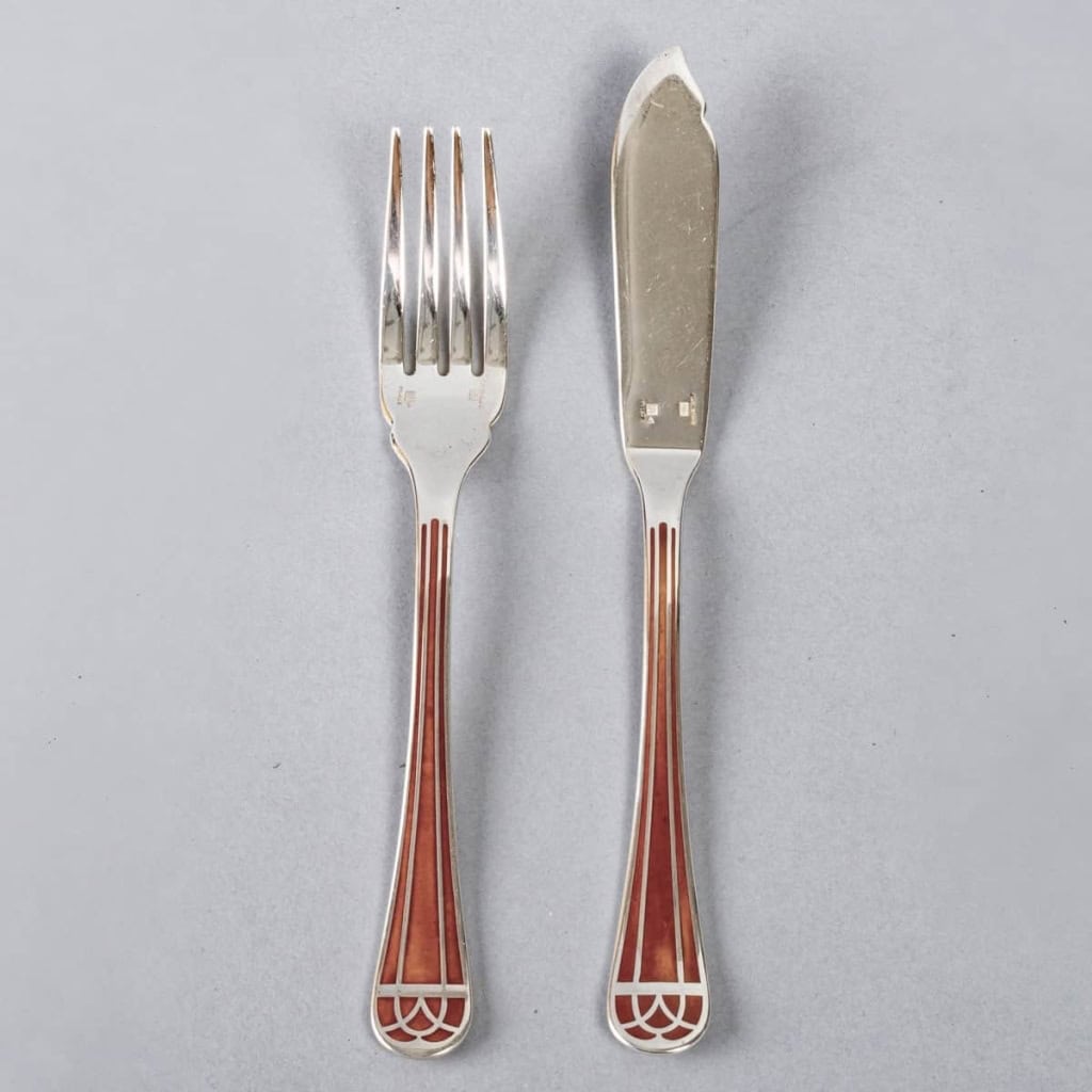 Ménagère "Talisman" métal argenté et laque de chine brune de CHRISTOFLE - 67 pièces