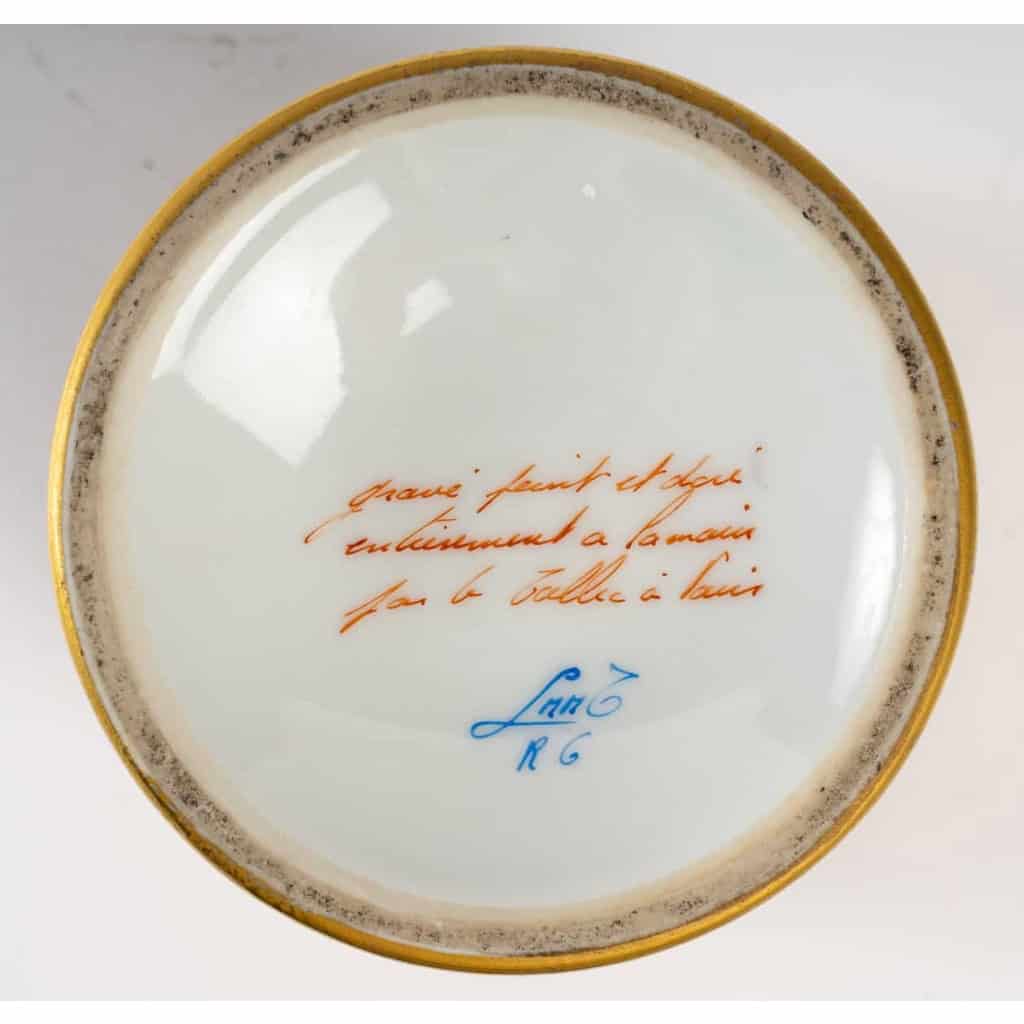 Pot couvert à motifs d’oiseaux, Le Tallec, XXème siècle | Biron Pot couvert à motifs d'oiseaux, Le Tallec, XXème siècle