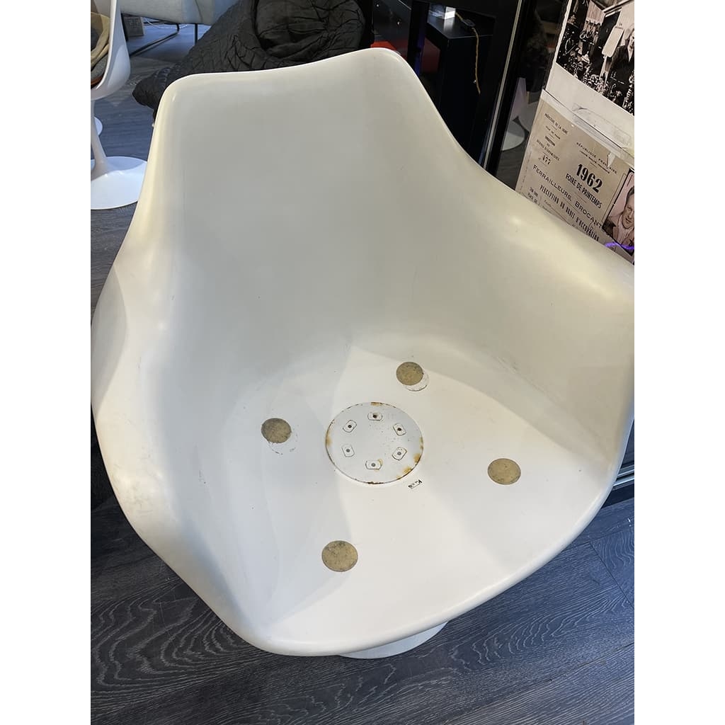 Eero Saarinen pour Knoll International, Fauteuil Tulip pivotant