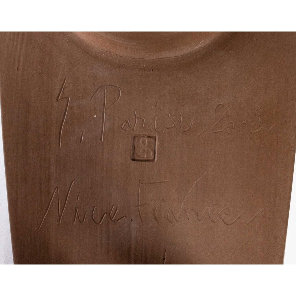 vase bleu tripode cornu par Salvatore Parisi – exposition en cours | Biron vase bleu tripode cornu par Salvatore Parisi - exposition en cours