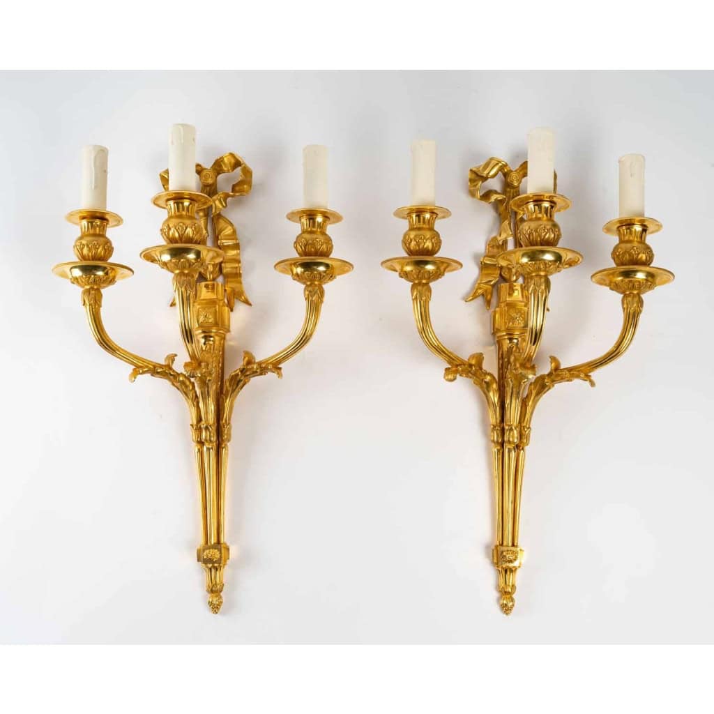 Paire d’appliques d’époque Napoléon III (1852 – 1870). | Biron |||||