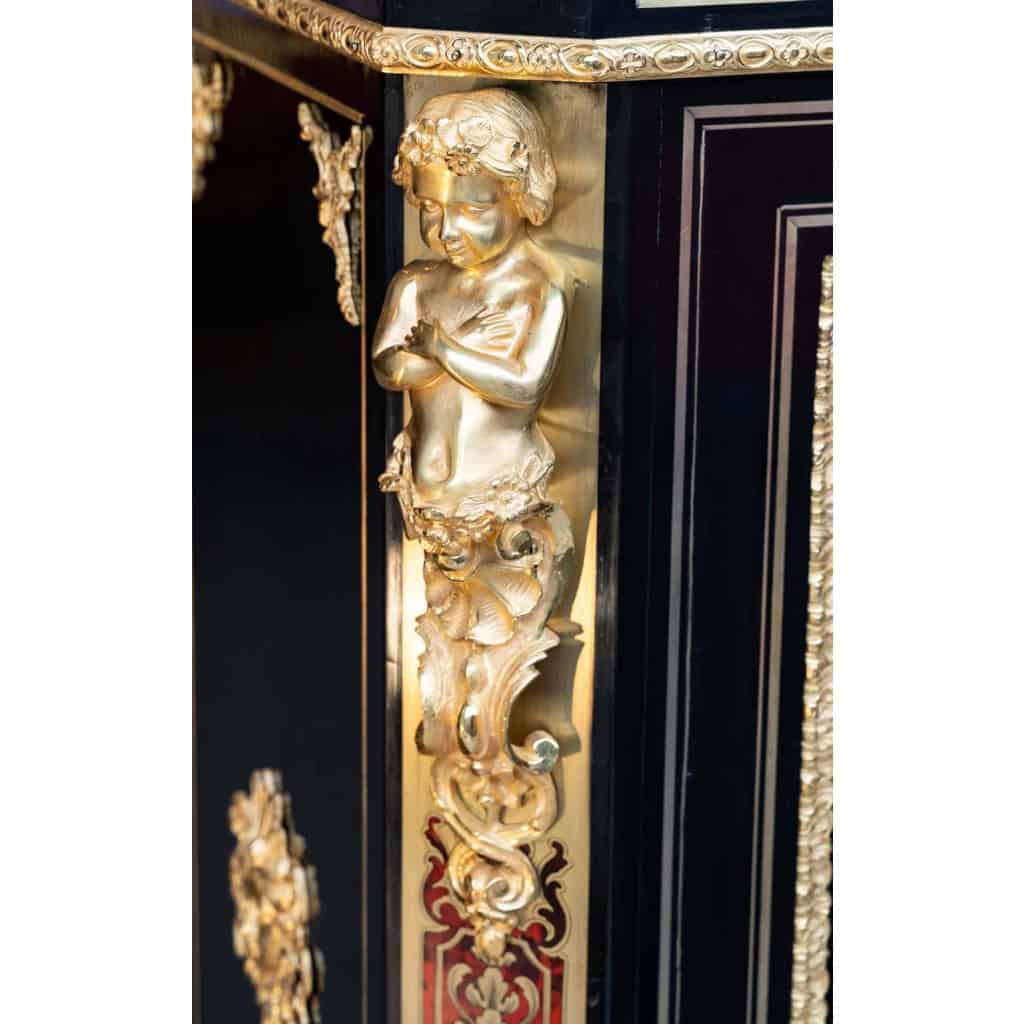 Meuble d’appui aux Putti en marqueterie Boulle de Style Louis XIV-Régence. Epoque Napoléon III, Circa 1850-1860. | Biron Meuble d'appui aux Putti en marqueterie Boulle de Style Louis XIV-Régence. Epoque Napoléon III, Circa 1850-1860.