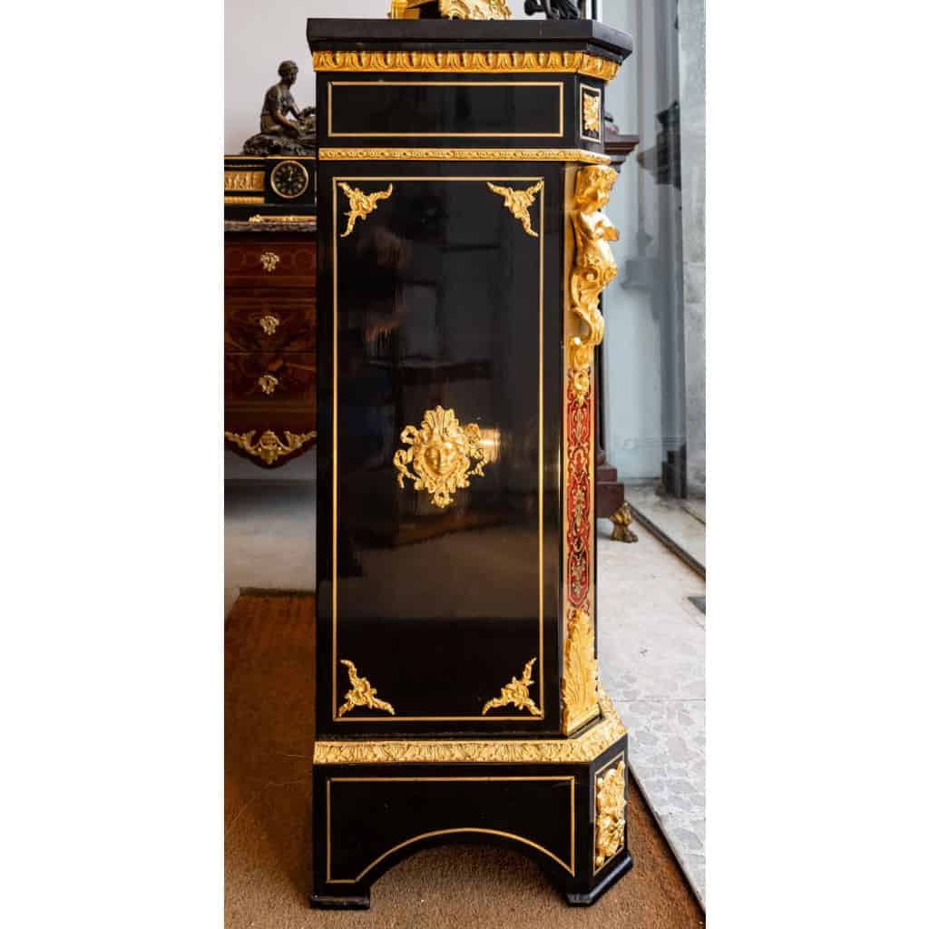 Meuble d’appui aux Putti en marqueterie Boulle de Style Louis XIV-Régence. Epoque Napoléon III, Circa 1850-1860. | Biron Meuble d'appui aux Putti en marqueterie Boulle de Style Louis XIV-Régence. Epoque Napoléon III, Circa 1850-1860.
