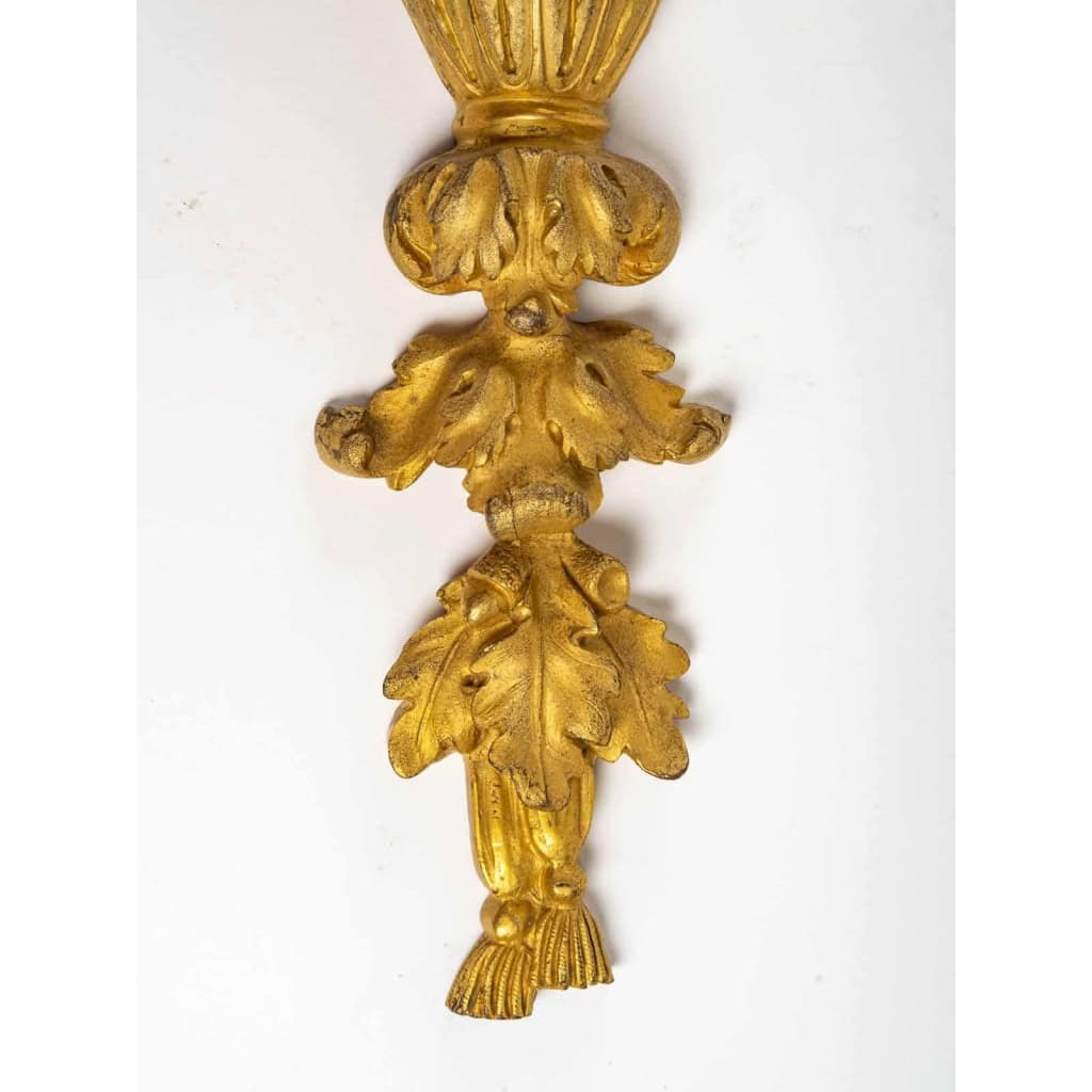 Paire d'appliques en bronze doré, style Louis XVI, époque Napoléon III