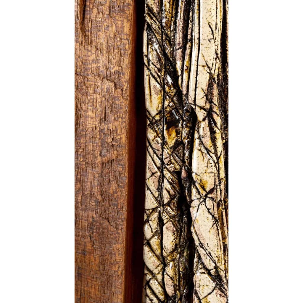 Totem en grés et bois par Salvatore Parisi – exposition en cours | Biron Totem en grés et bois par Salvatore Parisi - exposition en cours
