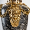 Paire de vases en marbre et monture en bronze de style Louis XVI. XIXème siècle. | Biron Paire de vases en marbre et monture en bronze de style Louis XVI. XIXème siècle.