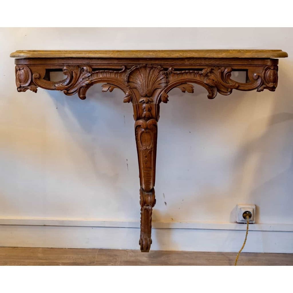 Console en bois sculpté, dessus en marbre, XVIIIème siècle