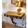 Console en bois sculpté, dessus en marbre, XVIIIème siècle
