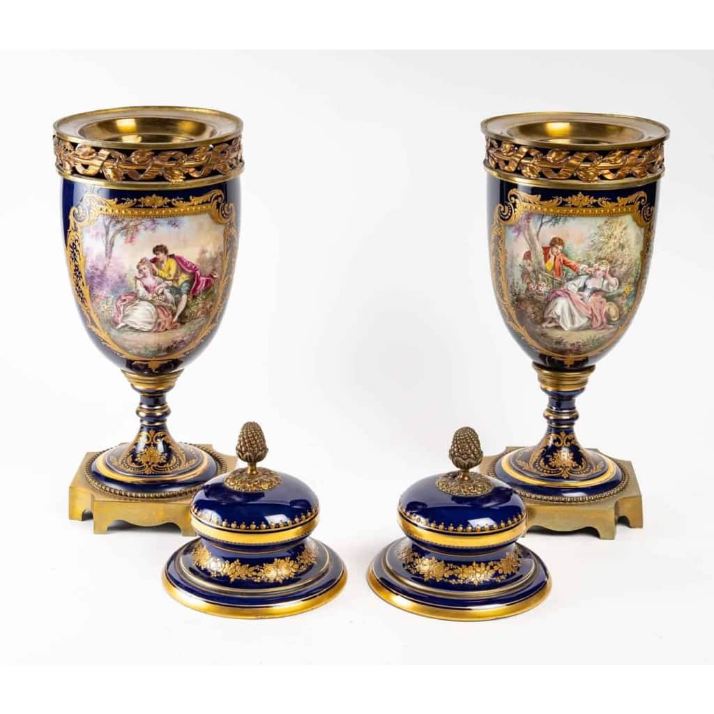 Vase couvert en porcelaine et bronze, XXème siècle | Biron Vase couvert en porcelaine et bronze, XXème siècle
