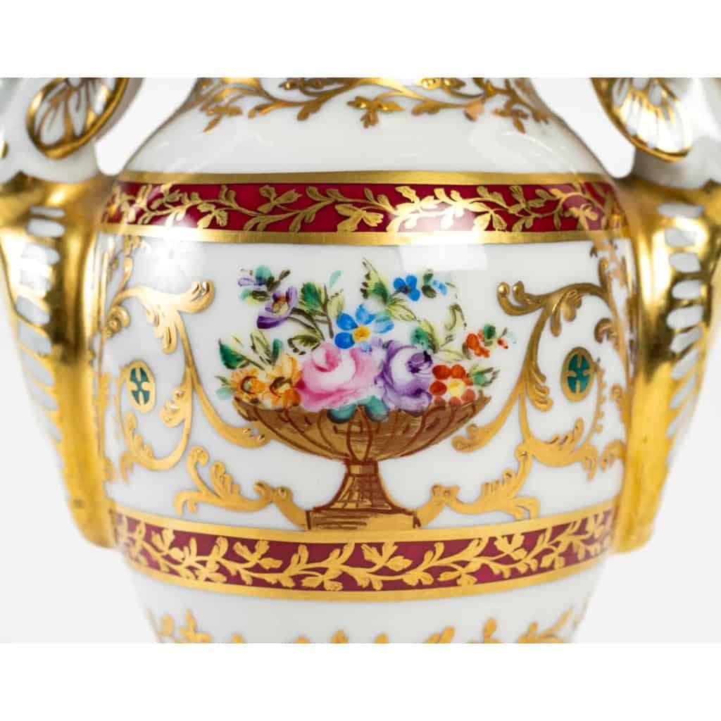 Petit vase Le Tallec à motif « Baron Jourdain » | Biron Petit vase Le Tallec à motif "Baron Jourdain"