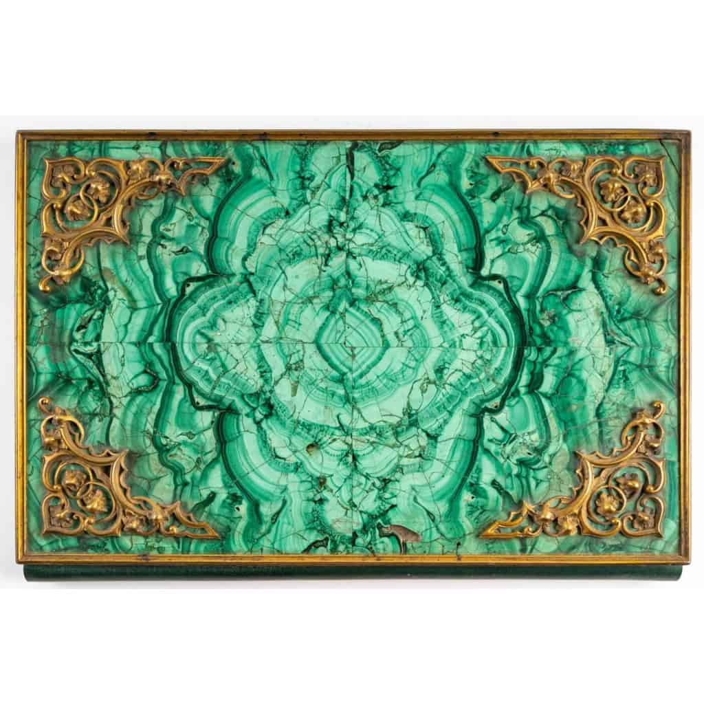 Atypique sous main en malachite Russe et bronze doré XIX siècle | Biron ||||||||||||