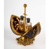 Coffret à bijoux, oeuf présentoir à parfum et petite boîte en écaille de tortue et laiton, XIXème siècle | Biron Coffret à bijoux, oeuf présentoir à parfum et petite boîte en écaille de tortue et laiton, XIXème siècle