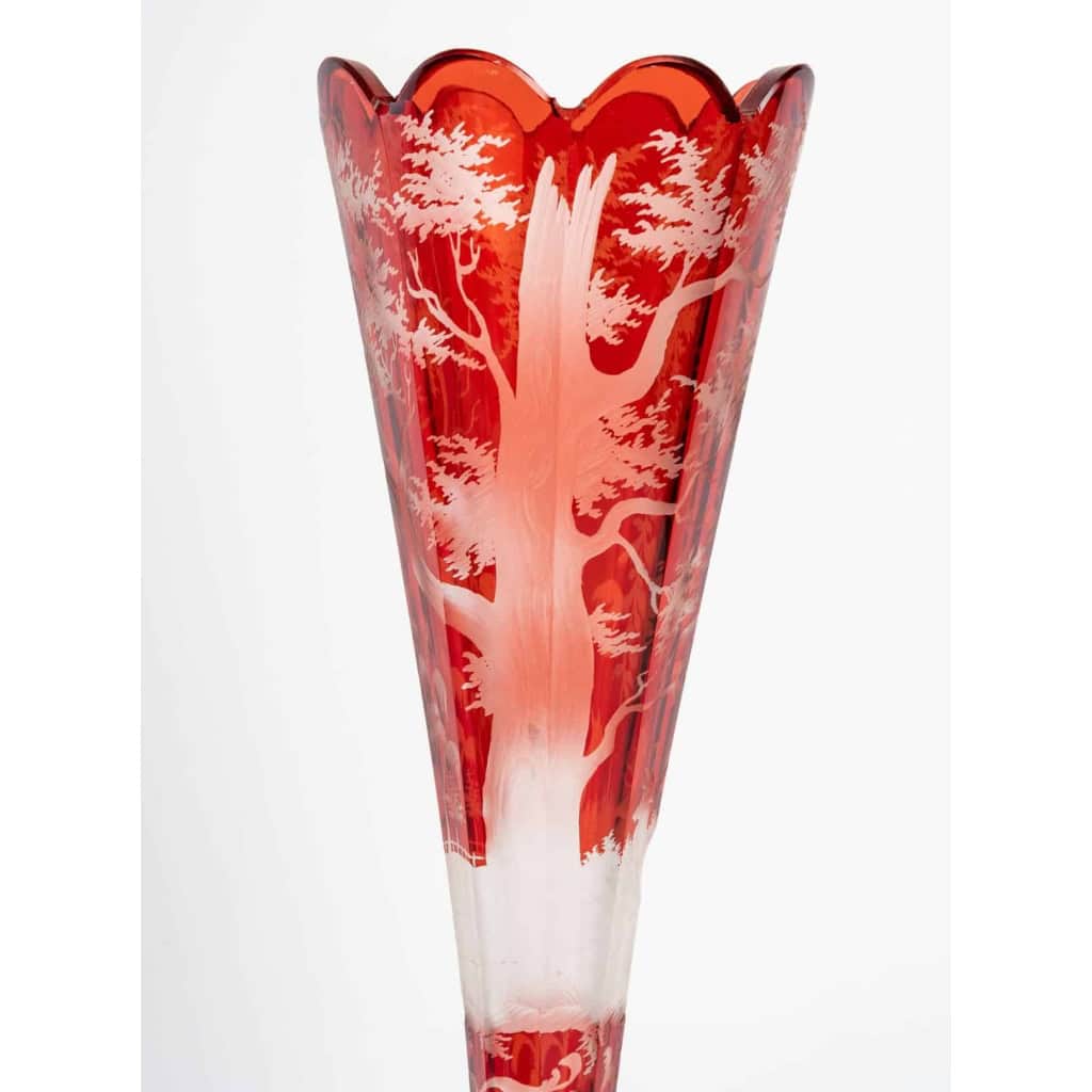 Paire de vases en bohême en forme flûte, XIXème siècle | Biron Paire de vases en bohême en forme flûte, XIXème siècle